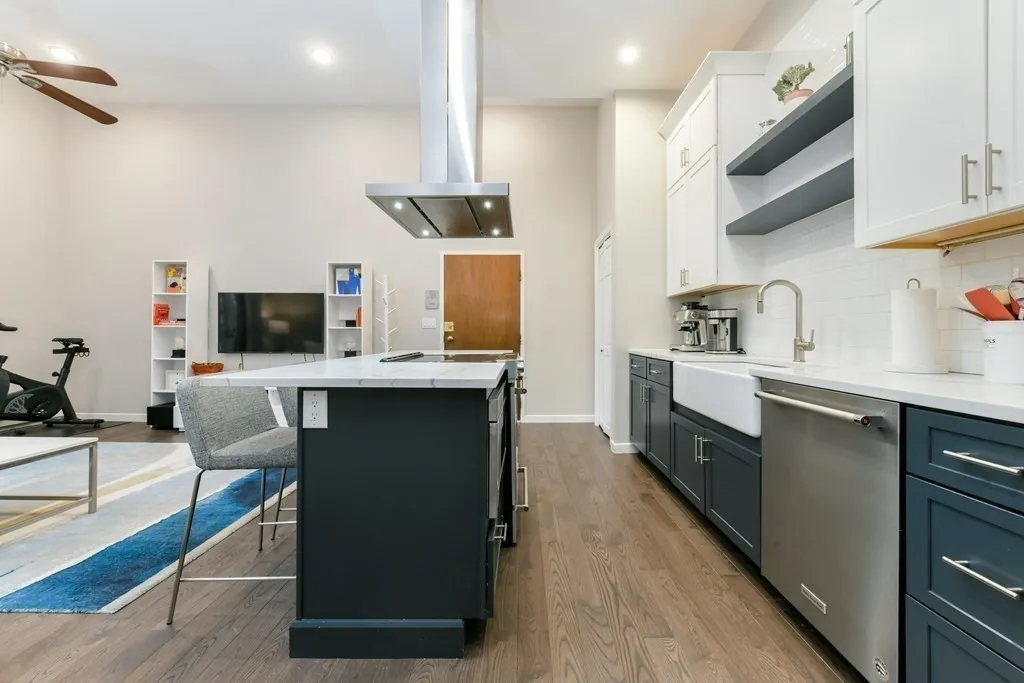 2 bed, 1 bath apartment for rent at 743 East 4th St Unit 205, South Boston — photo 4 of 19