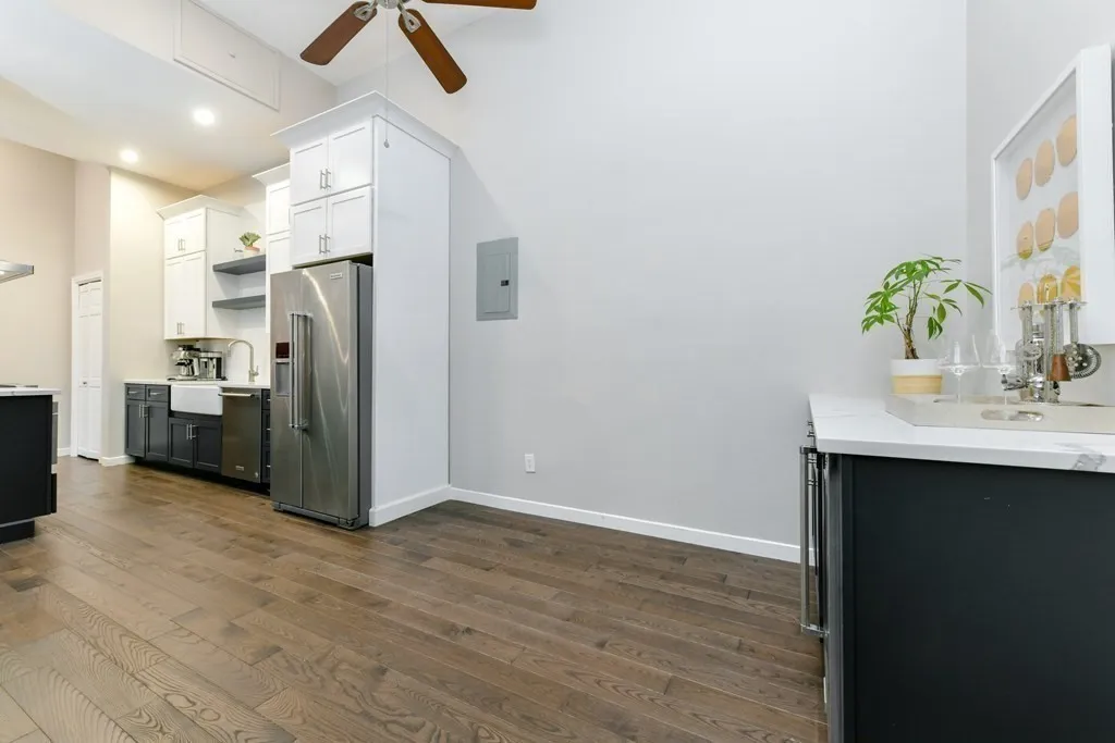 2 bed, 1 bath apartment for rent at 743 East 4th St Unit 205, South Boston — photo 11 of 19