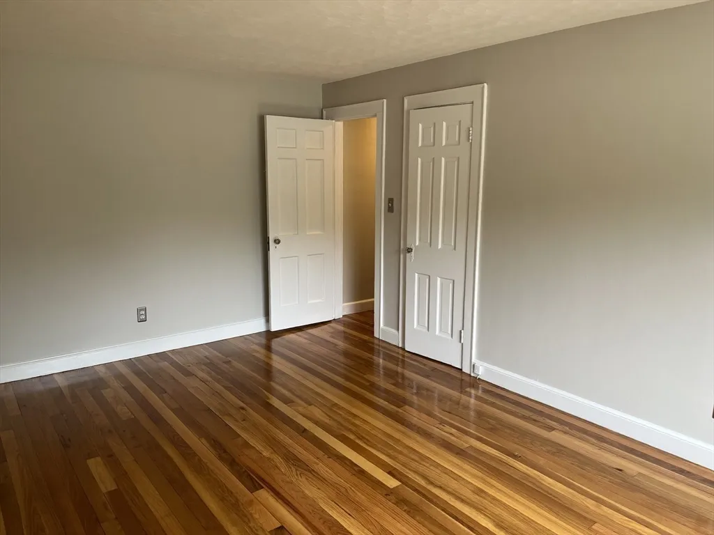 3 bed, 2 bath apartment for rent at 744 Boylston St Unit 1, Back Bay — photo 10 of 27