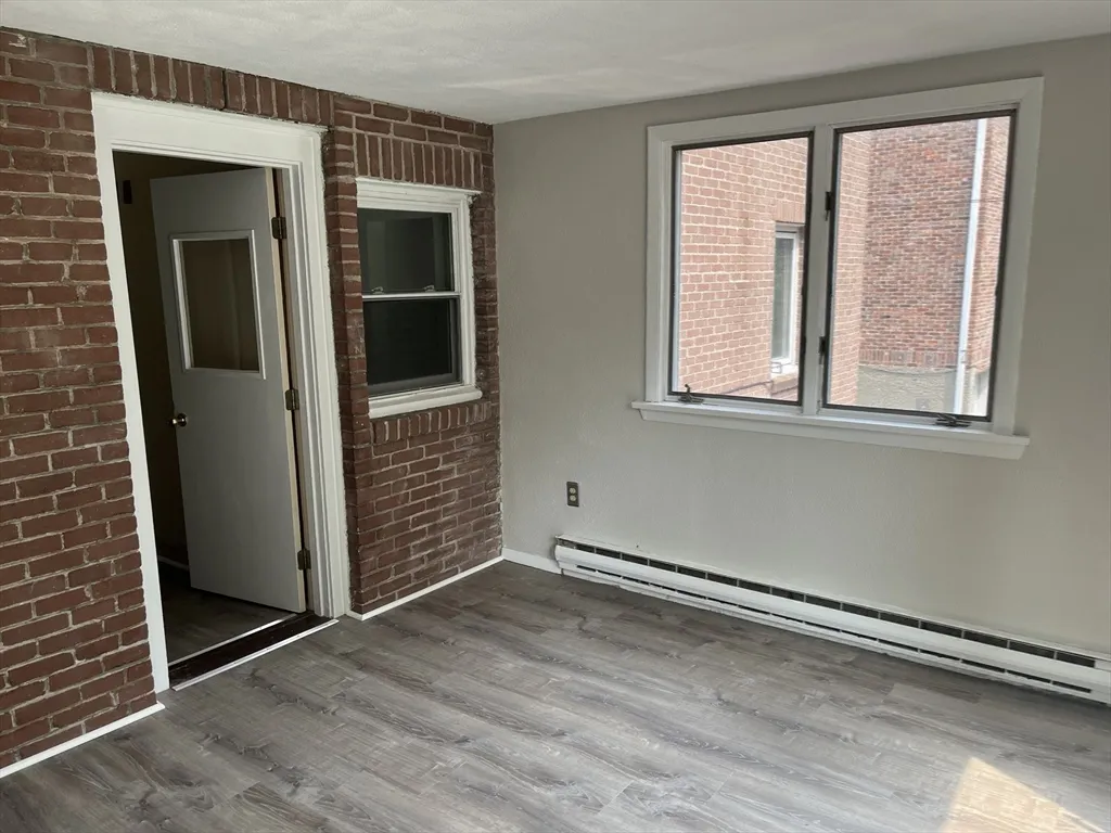 3 bed, 2 bath apartment for rent at 744 Boylston St Unit 1, Back Bay — photo 22 of 27