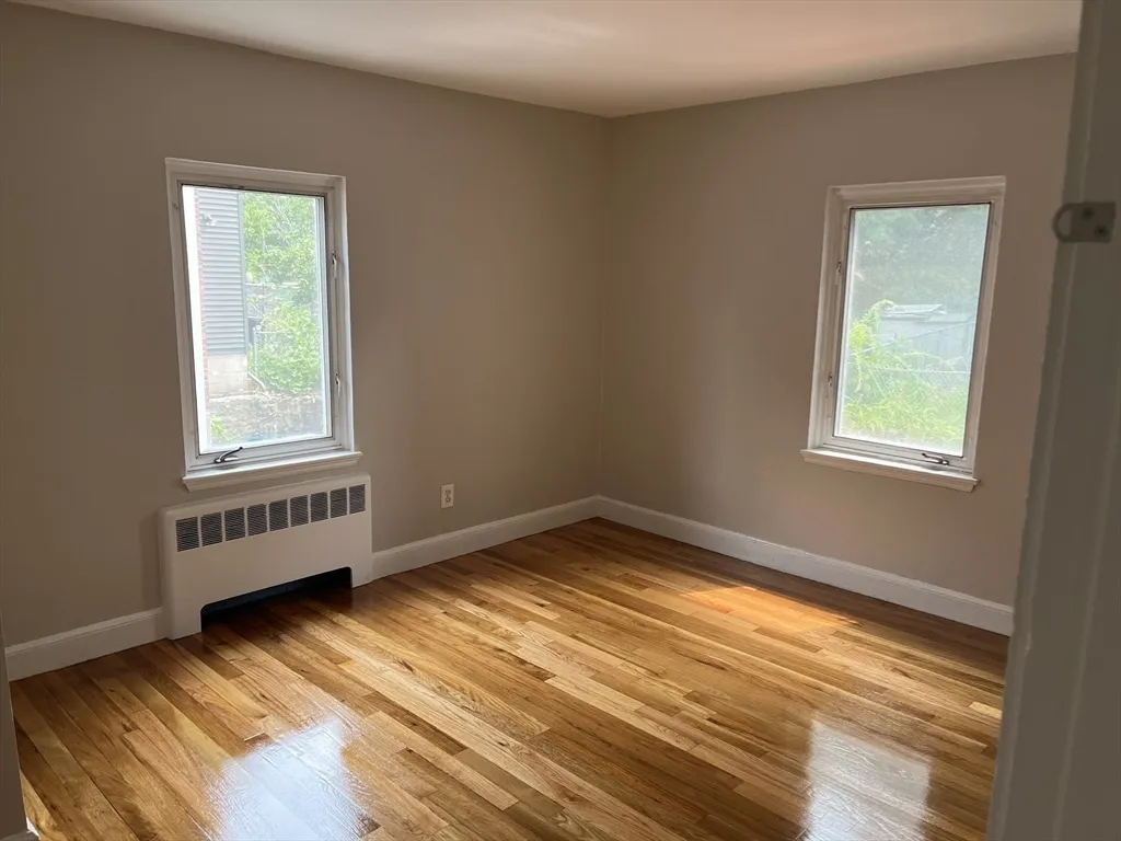 3 bed, 2 bath apartment for rent at 744 Boylston St Unit 1, Back Bay — photo 14 of 27