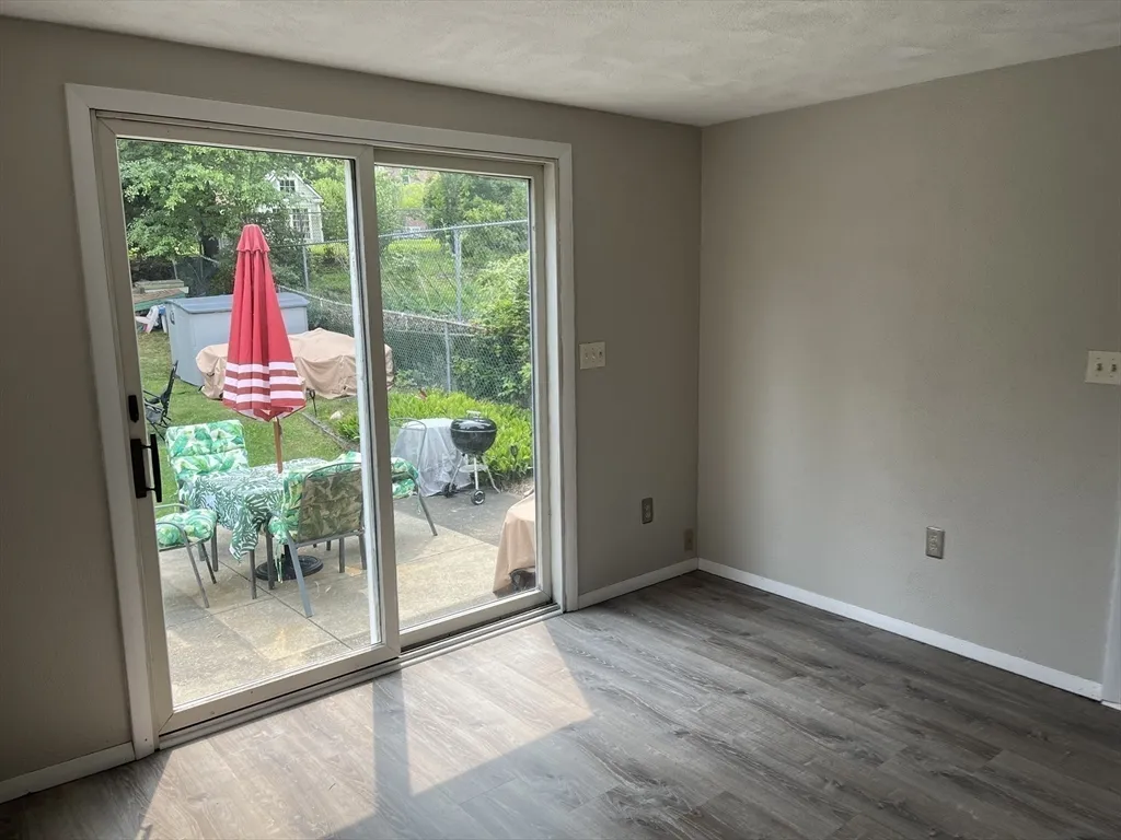 3 bed, 2 bath apartment for rent at 744 Boylston St Unit 1, Back Bay — photo 23 of 27