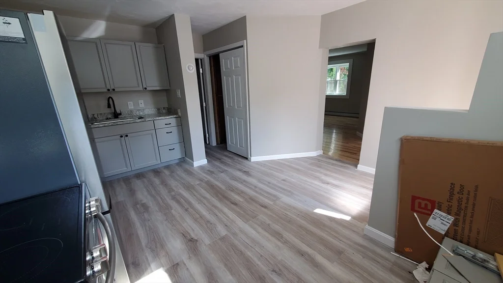 3 bed, 1 bath apartment for rent at 744 Grove St Unit 0, Worcester — photo 9 of 15