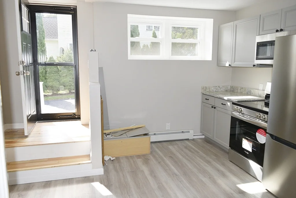 3 bed, 1 bath apartment for rent at 744 Grove St Unit 0, Worcester — photo 7 of 15