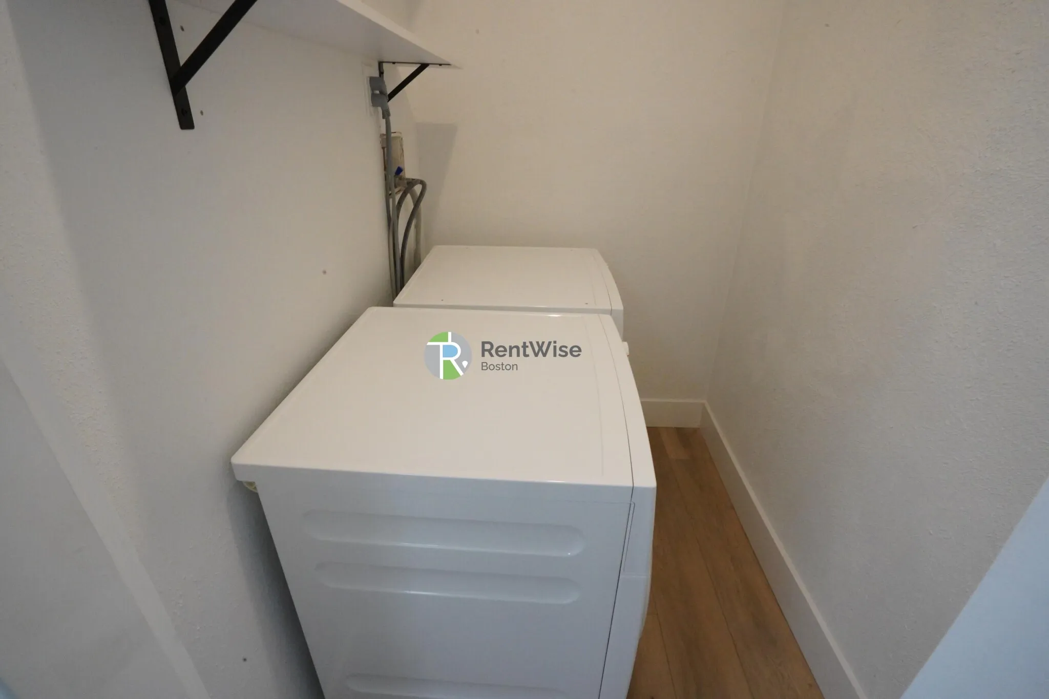 3 bed, 1 bath apartment for rent at 745 East 6th St Unit 11, South Boston — photo 12 of 20