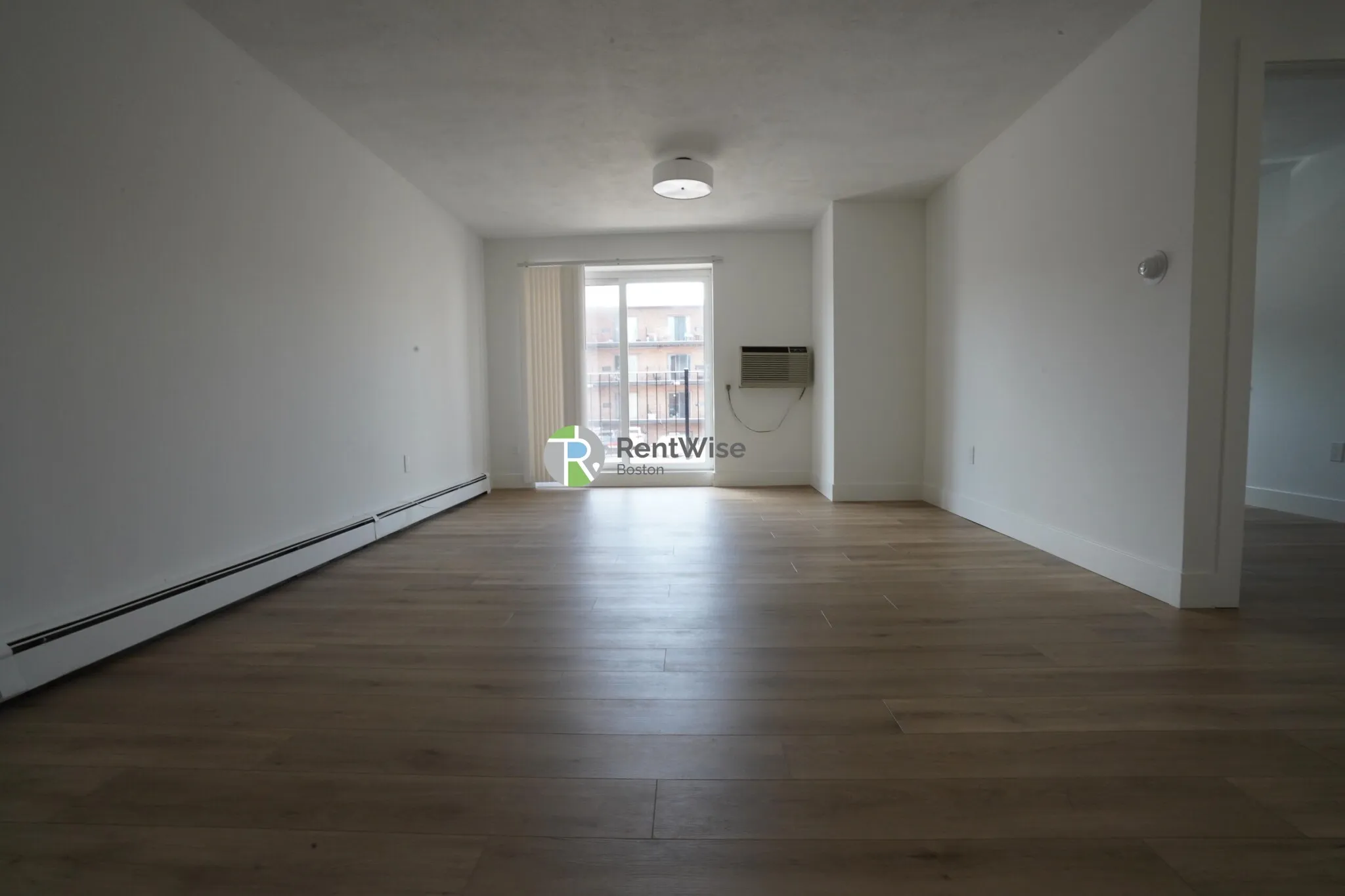 3 bed, 1 bath apartment for rent at 745 East 6th St Unit 11, South Boston — photo 1 of 20