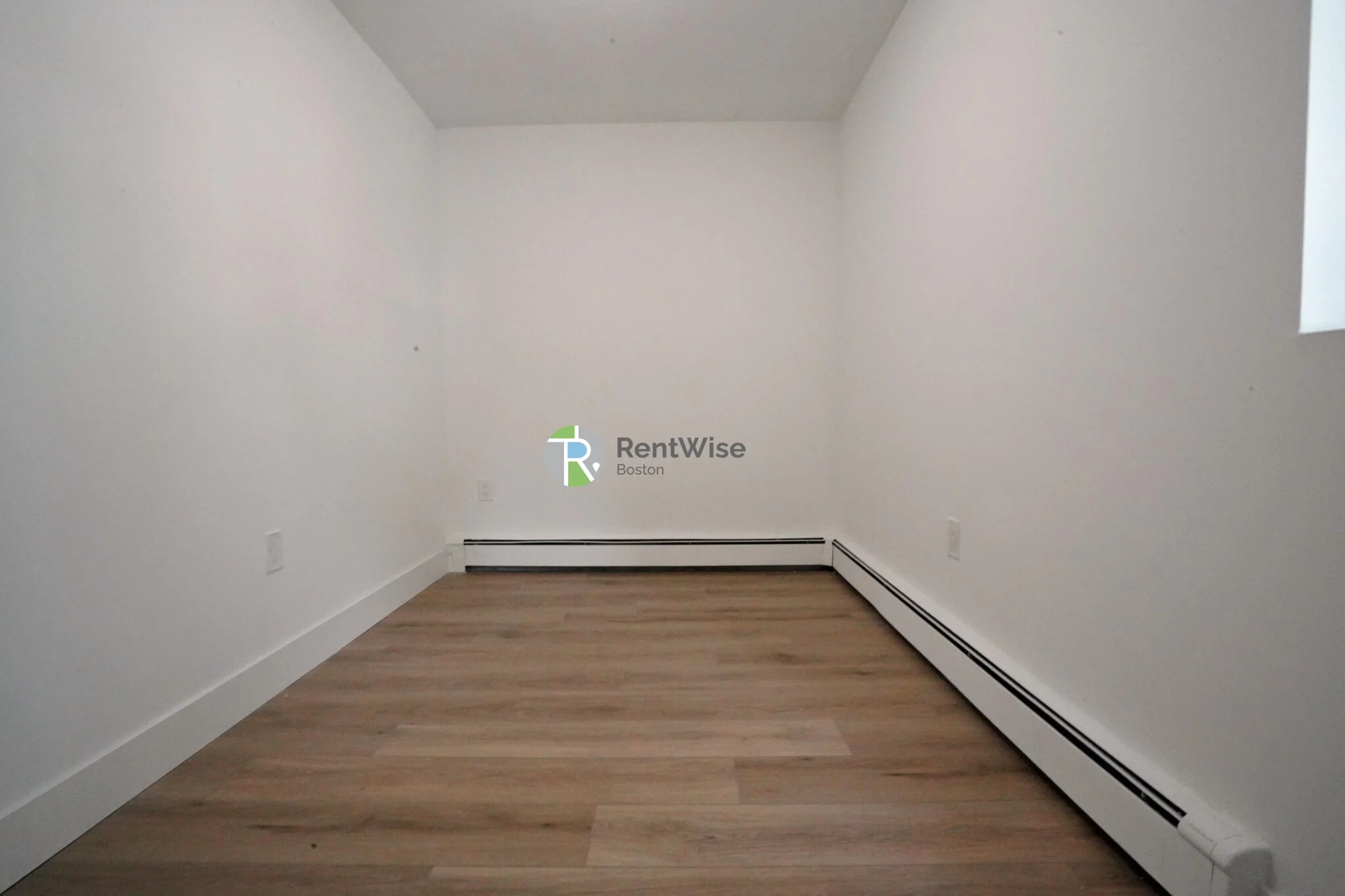 3 bed, 1 bath apartment for rent at 745 East 6th St Unit 11, South Boston — photo 18 of 20