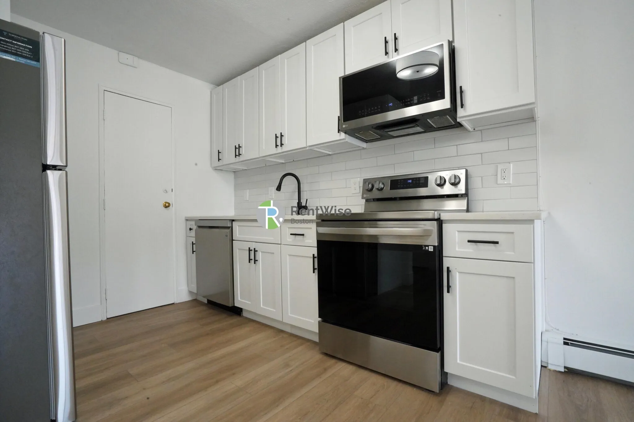 3 bed, 1 bath apartment for rent at 745 East 6th St Unit 11, South Boston — photo 8 of 20