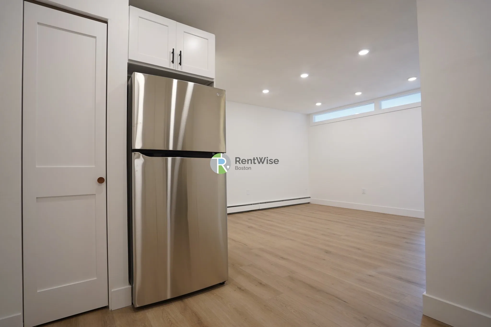 2 bed, 1 bath apartment for rent at 745 East 6th St Unit 17, South Boston — photo 8 of 18
