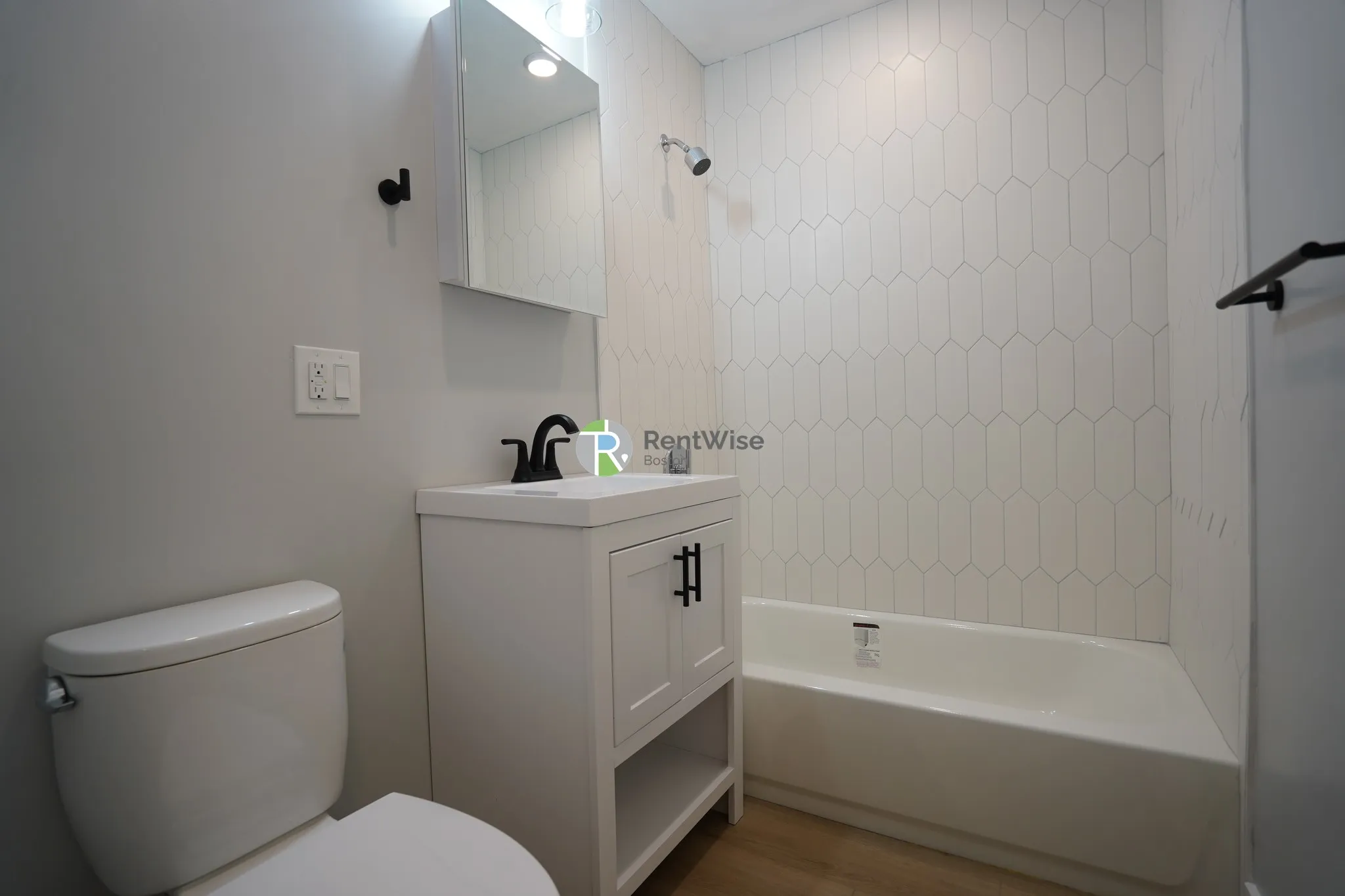 2 bed, 1 bath apartment for rent at 745 East 6th St Unit 17, South Boston — photo 14 of 18