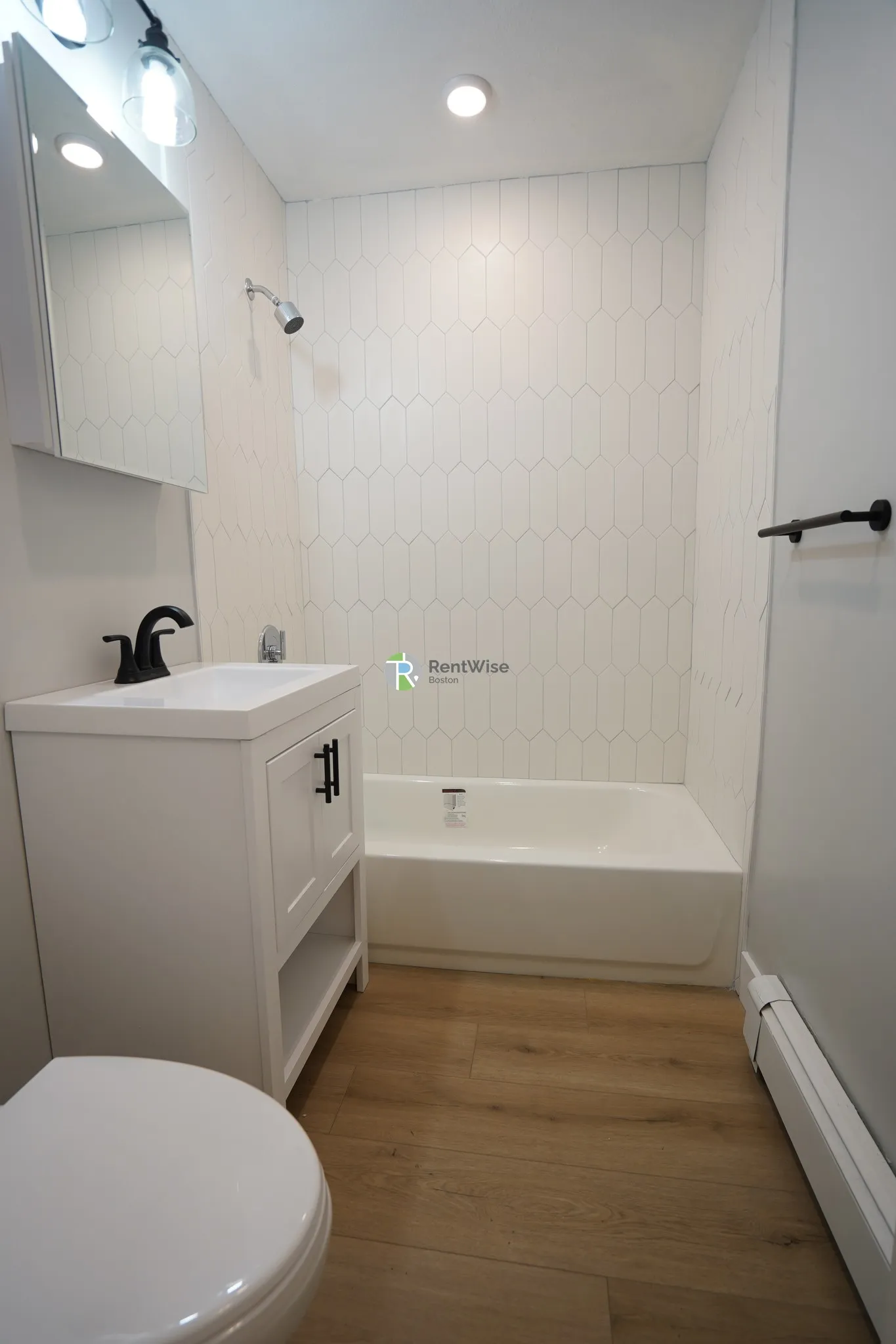 2 bed, 1 bath apartment for rent at 745 East 6th St Unit 17, South Boston — photo 13 of 18