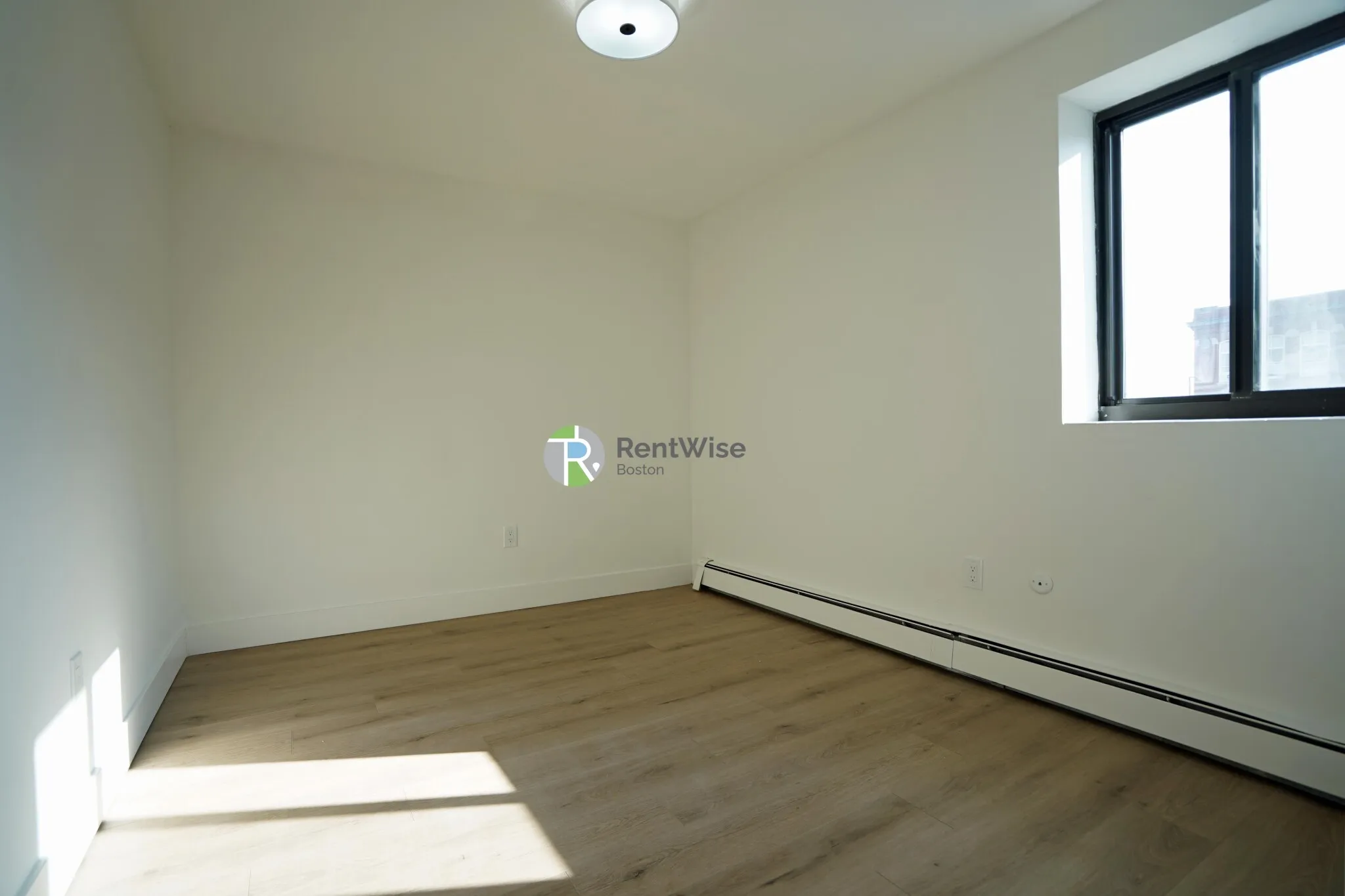 3 bed, 1 bath apartment for rent at 745 East 6th St Unit 19, South Boston — photo 12 of 20