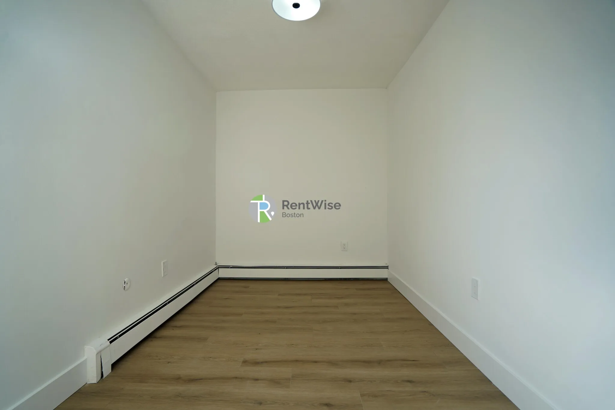 3 bed, 1 bath apartment for rent at 745 East 6th St Unit 19, South Boston — photo 15 of 20