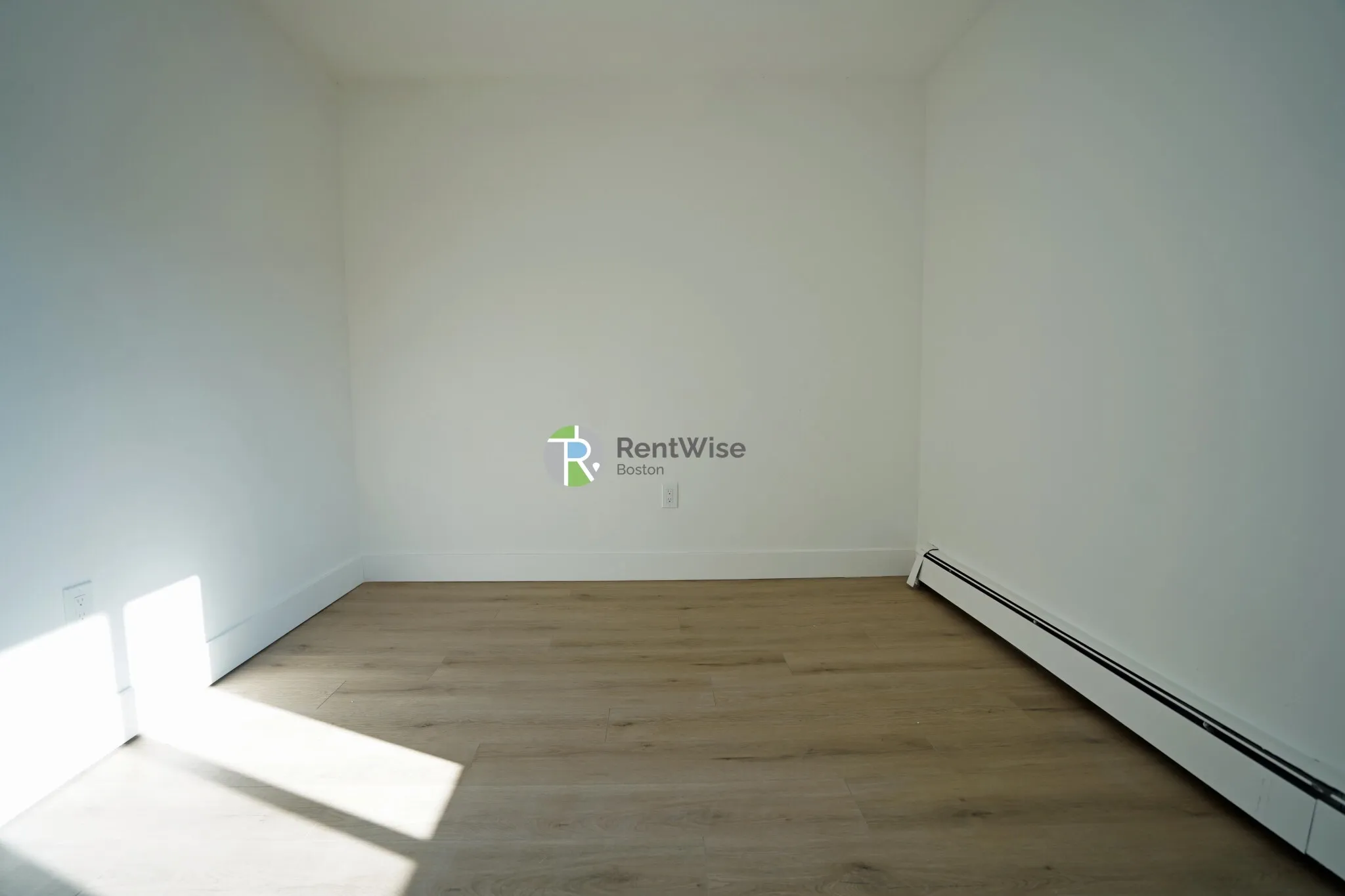3 bed, 1 bath apartment for rent at 745 East 6th St Unit 22, South Boston — photo 14 of 22