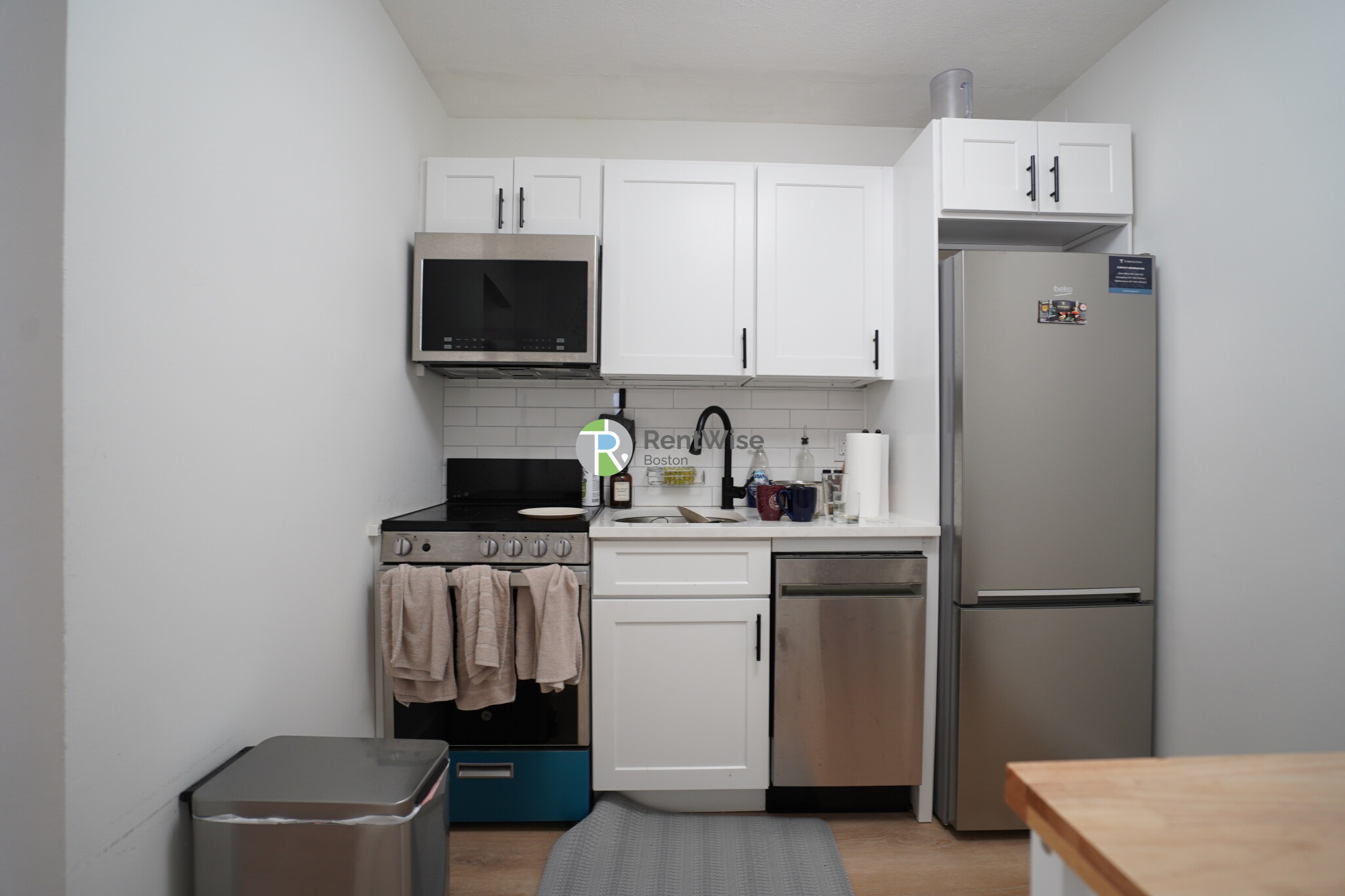Studio bed, 1 bath apartment for rent at 745 East 6th St Unit 24, South Boston — photo 6 of 9