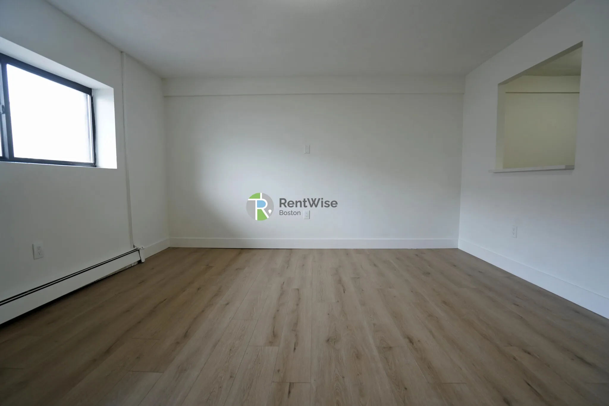 Studio bed, 1 bath apartment for rent at 745 East 6th St Unit 3, South Boston — photo 4 of 10