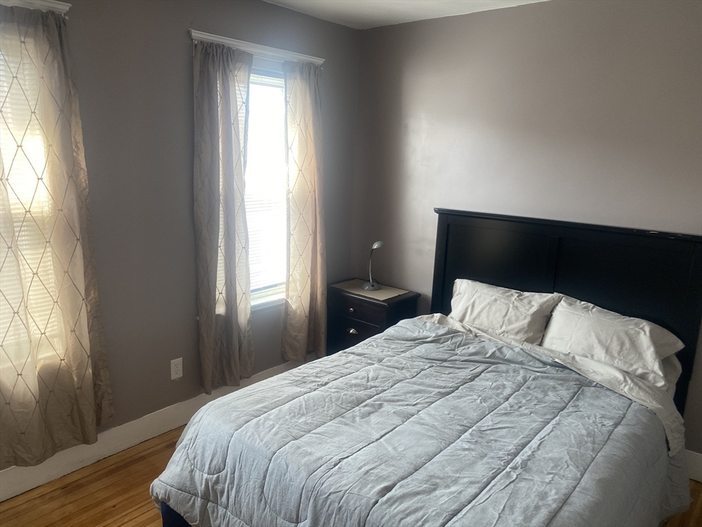 4 bed, 2 bath apartment for rent at 745 Mt Auburn St Unit 1, Watertown — photo 13 of 23
