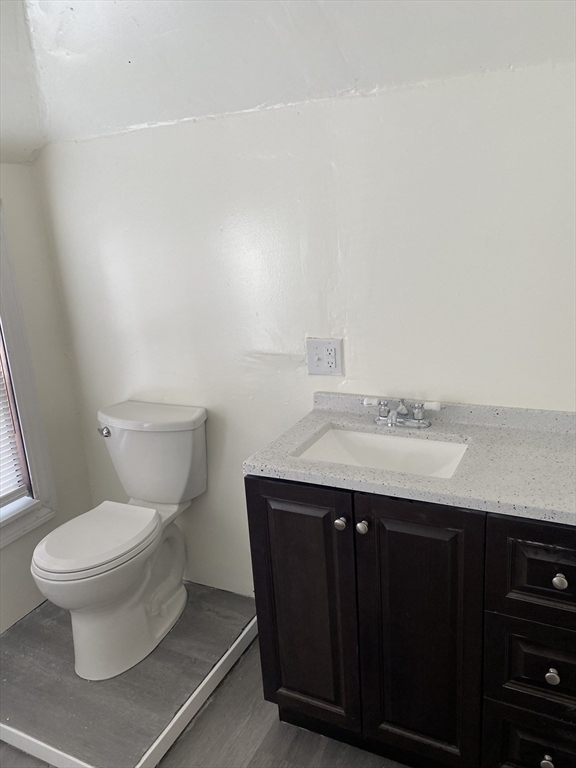 4 bed, 2 bath apartment for rent at 745 Mt Auburn St Unit 1, Watertown — photo 19 of 23