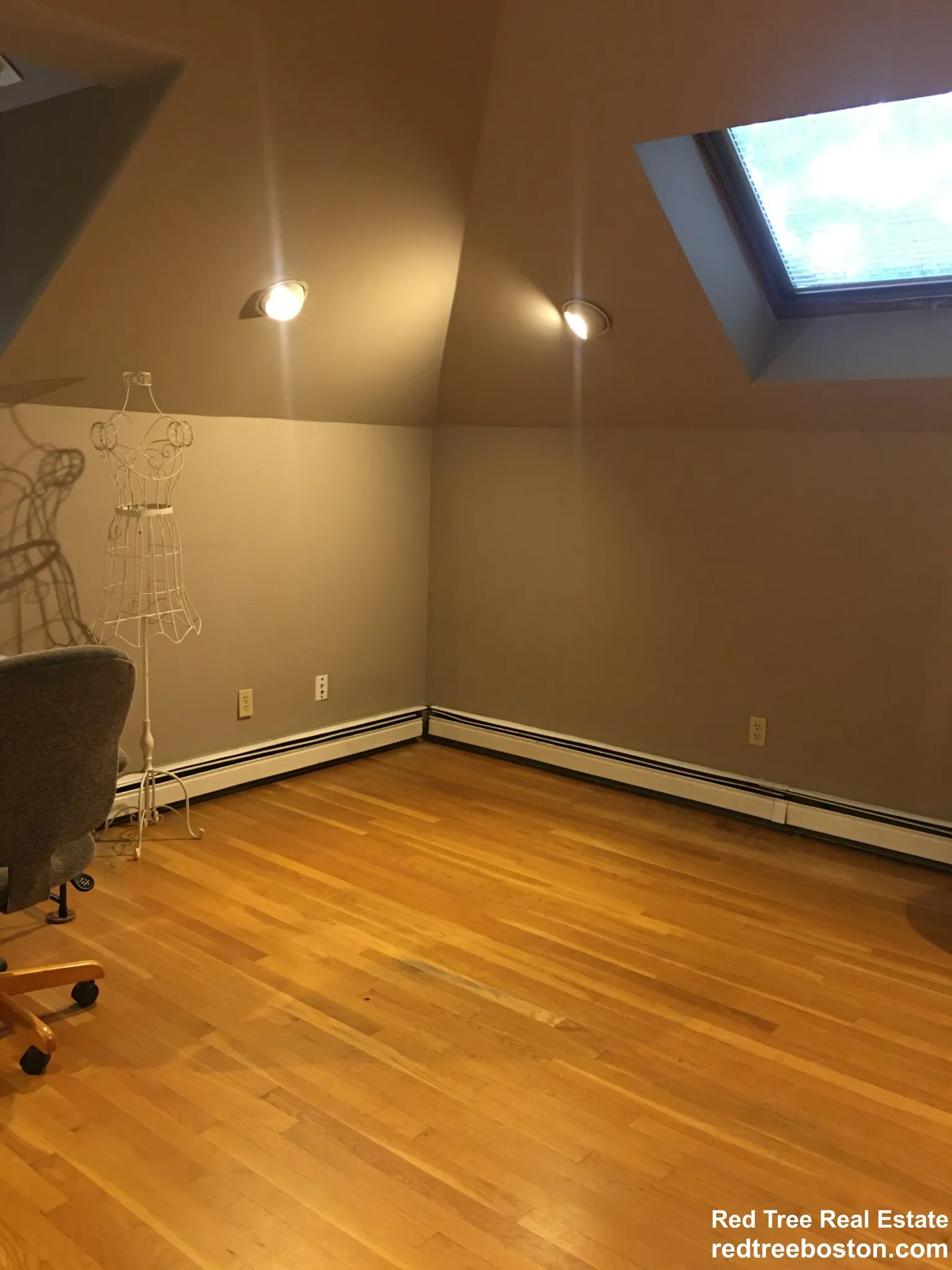 2 bed, 1 bath apartment for rent at 747 Washington St Unit 3, Salisbury Road - Corey Farm — photo 13 of 16