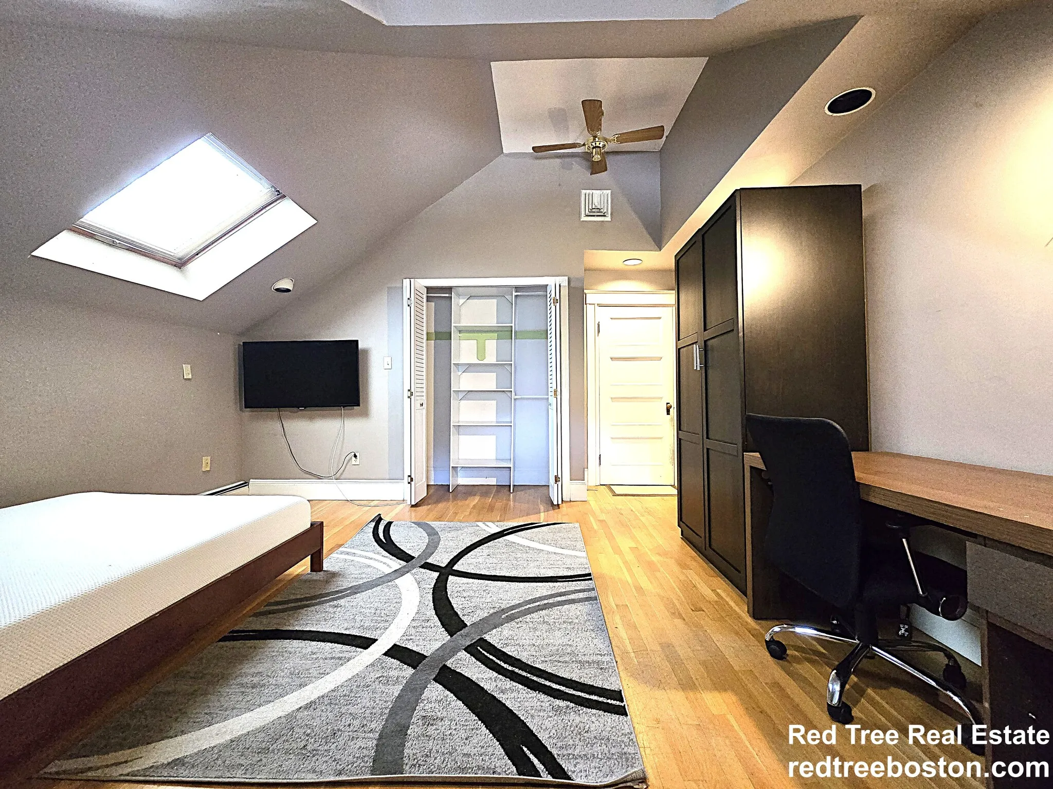 2 bed, 1 bath apartment for rent at 747 Washington St Unit 3, Salisbury Road - Corey Farm — photo 4 of 16