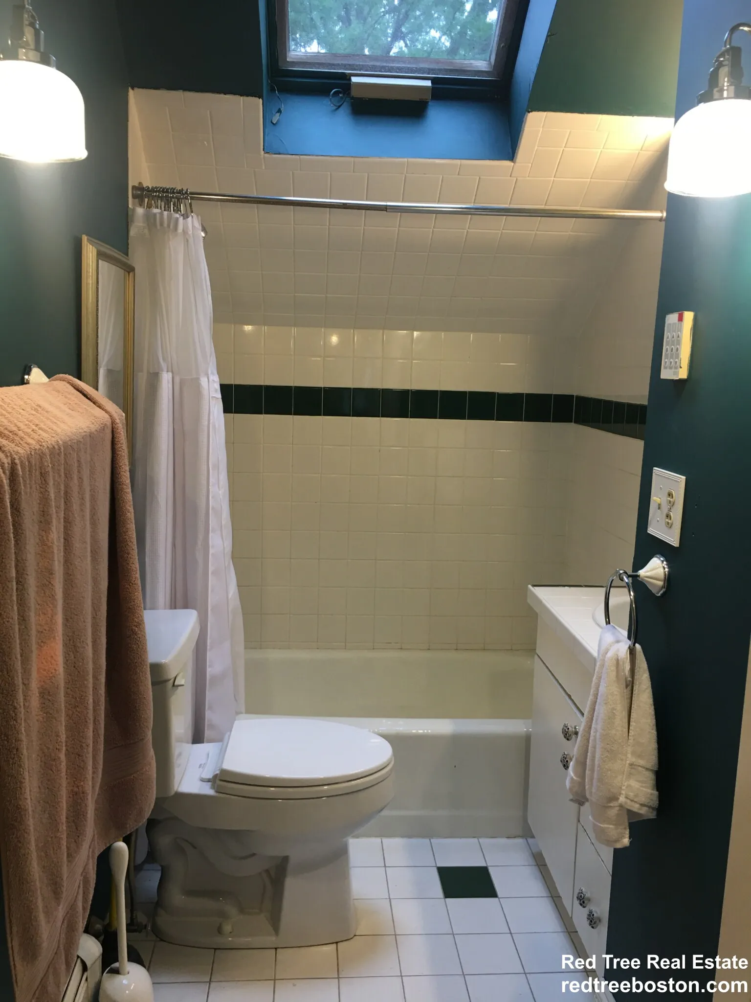 2 bed, 1 bath apartment for rent at 747 Washington St Unit 3, Salisbury Road - Corey Farm — photo 9 of 16