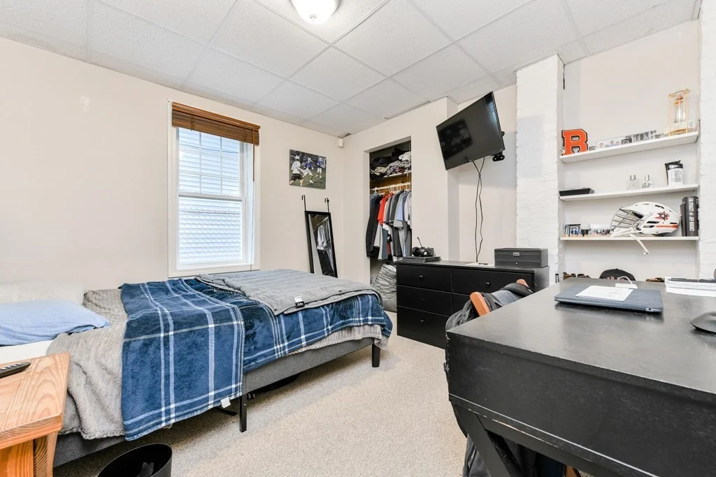 3 bed, 1 bath apartment for rent at 748 E 3rd Unit A, South Boston — photo 9 of 16