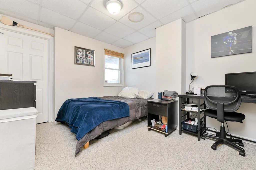 3 bed, 1 bath apartment for rent at 748 E 3rd Unit A, South Boston — photo 7 of 16