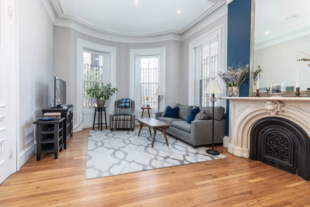 1 bed, 1 bath apartment for rent at 748 Tremont St Unit 1, South End