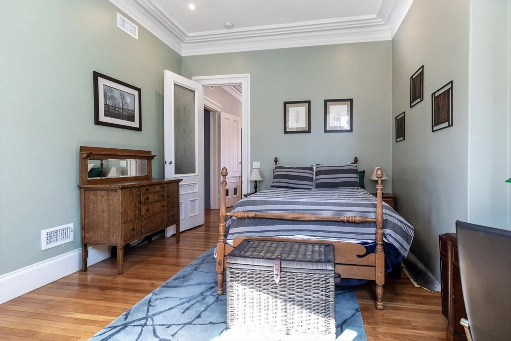 1 bed, 1 bath apartment for rent at 748 Tremont St Unit 1, South End — photo 13 of 18