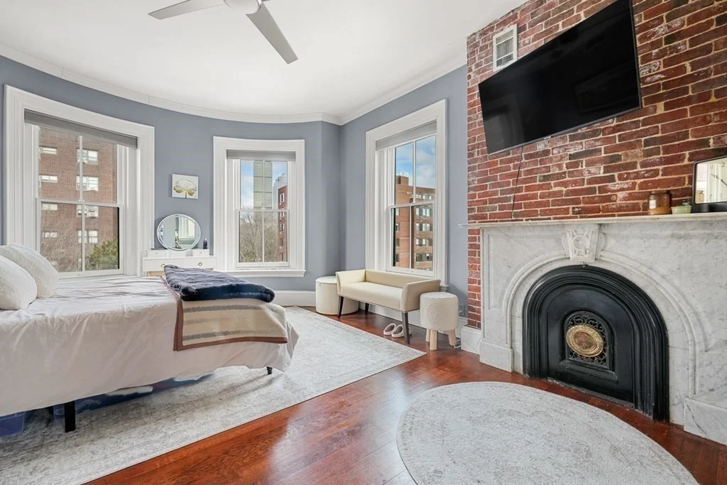 2 bed, 1 bath apartment for rent at 748 Tremont St Unit 3, South End — photo 7 of 17