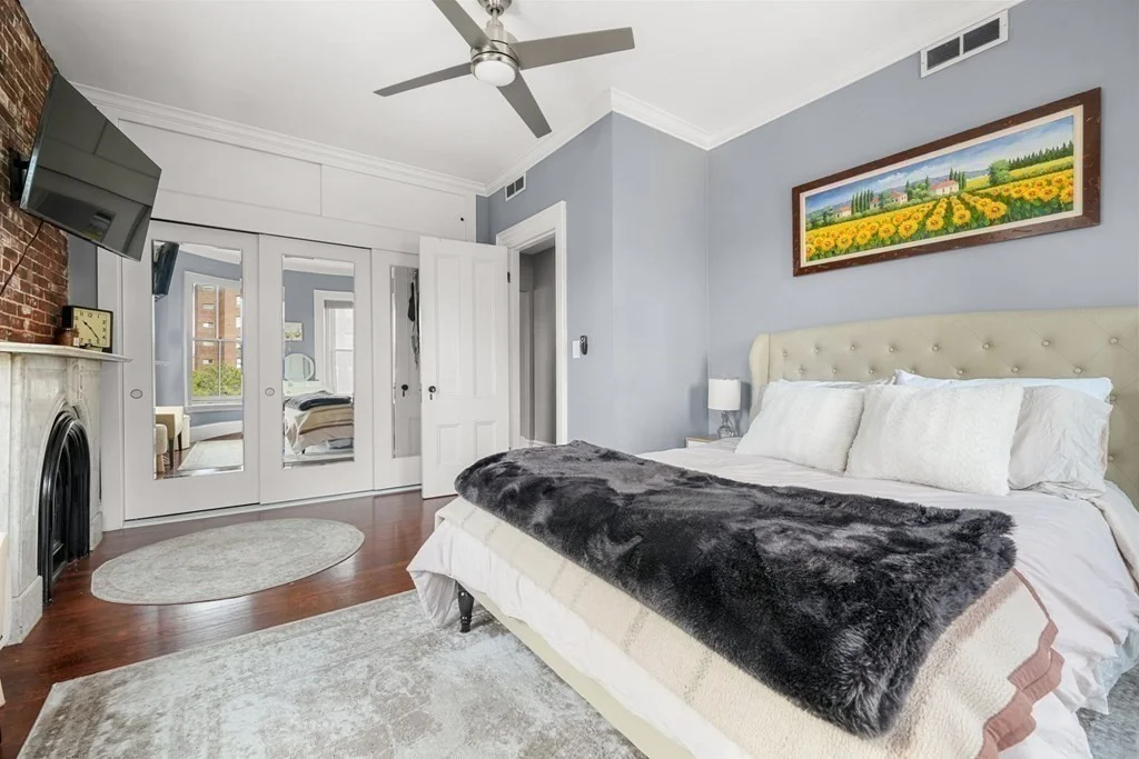 2 bed, 1 bath apartment for rent at 748 Tremont St Unit 3, South End — photo 8 of 17