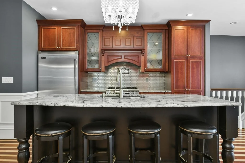 2 bed, 1 bath apartment for rent at 749 E 5th Unit 1, South Boston