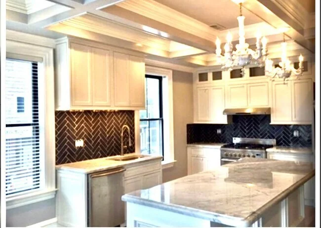 3 bed, 2 bath apartment for rent at 749 East Broadway Unit 1, South Boston — photo 11 of 17