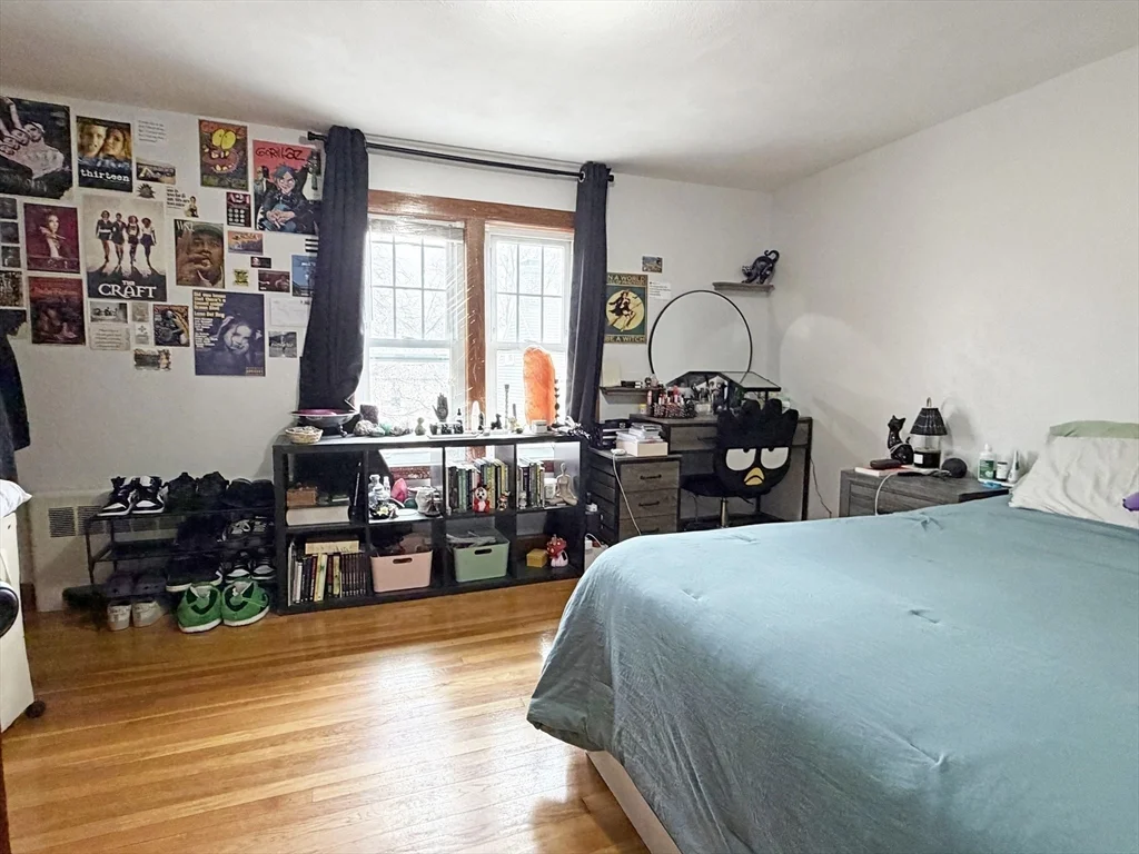 3 bed, 2 bath apartment for rent at 75-77 Dale St Unit 77, Waltham — photo 14 of 17