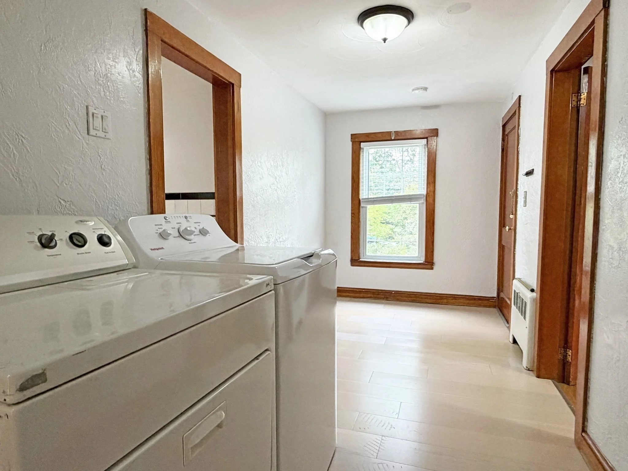 3 bed, 2 bath apartment for rent at 75-77 Dale St Unit 77, Waltham — photo 14 of 21