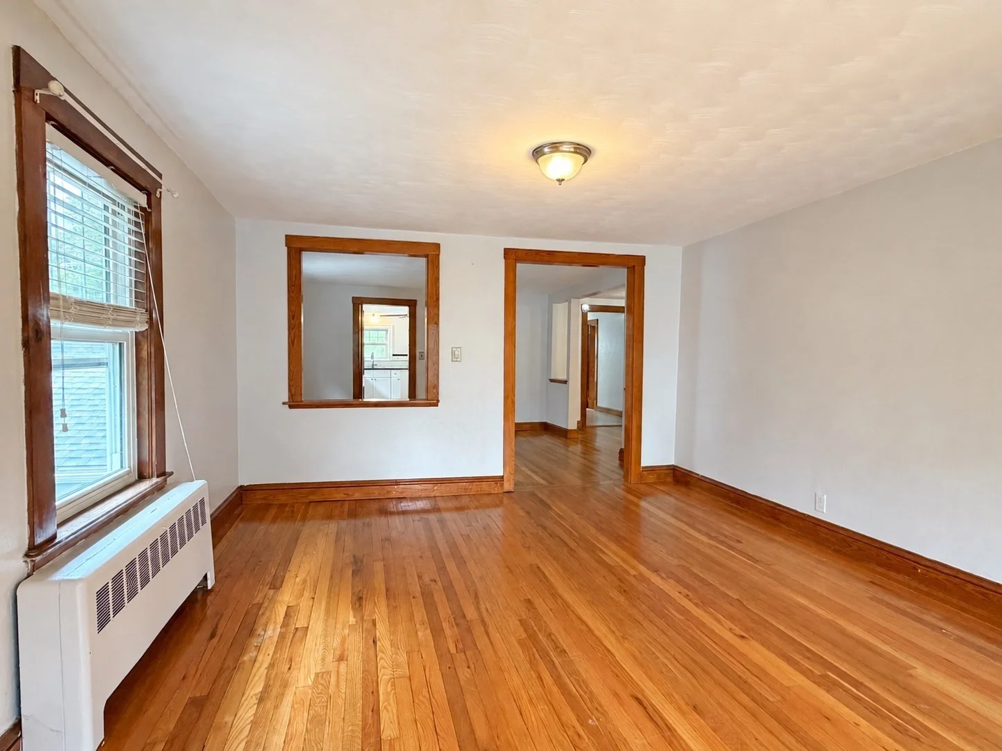 3 bed, 2 bath apartment for rent at 75-77 Dale St Unit 77, Waltham — photo 5 of 21