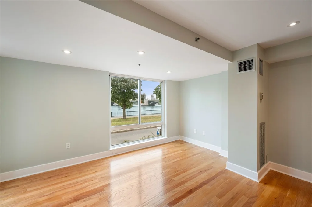 2 bed, 2 bath apartment for rent at 75-83 Cambridge Pkwa Unit 101, Cambridgeport — photo 29 of 41