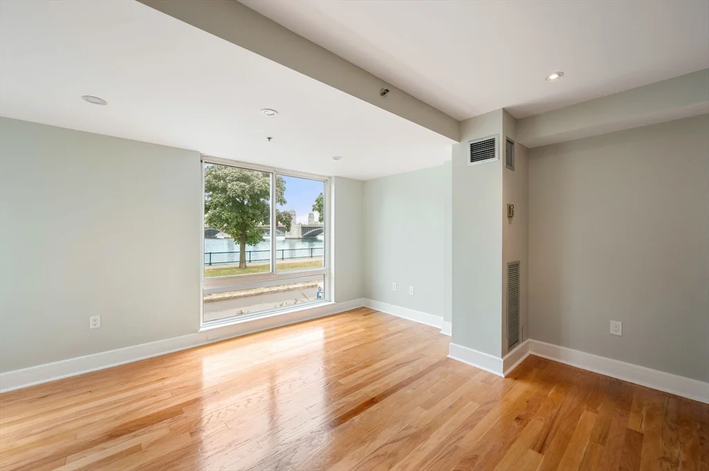 2 bed, 2 bath apartment for rent at 75-83 Cambridge Pkwa Unit 101, Cambridgeport — photo 11 of 41