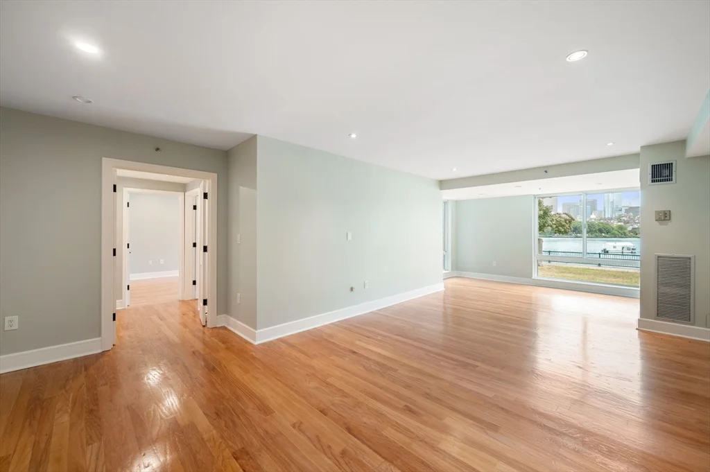 2 bed, 2 bath apartment for rent at 75-83 Cambridge Pkwa Unit 101, Cambridgeport — photo 7 of 41