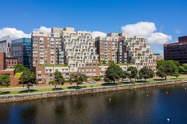2 bed, 2 bath apartment for rent at 75-83 Cambridge Pkwa Unit E410, Cambridge