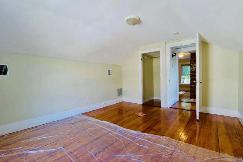 8+ bed, 2.5 bath apartment for rent at 75 Alleghany St Unit 1, Mission Hill — photo 24 of 25