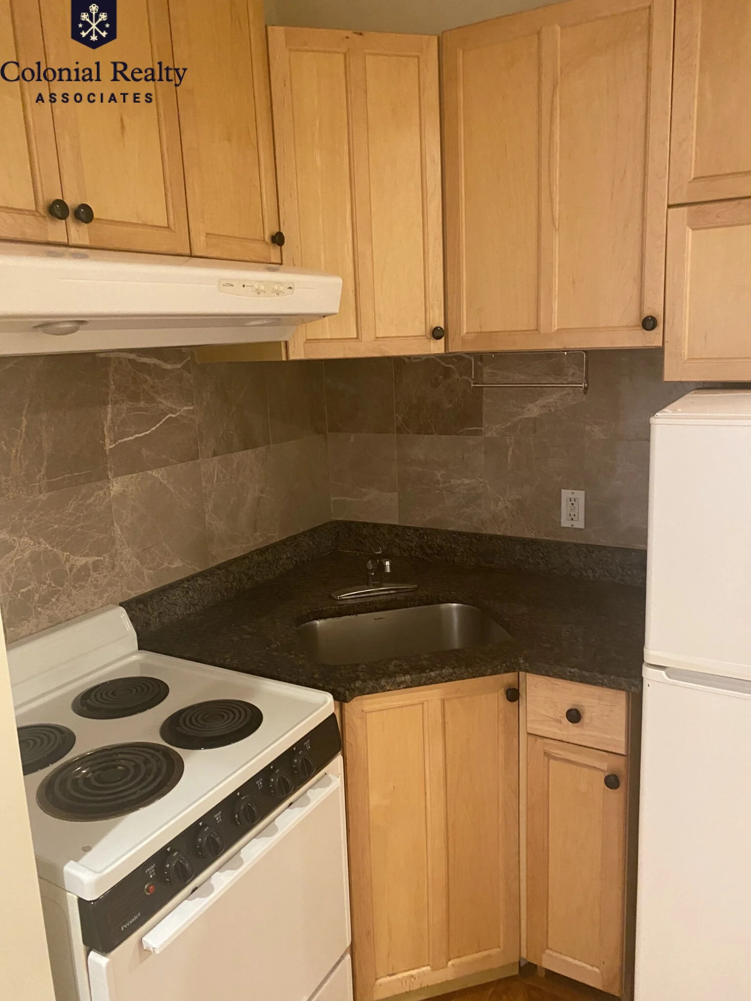 1 bed, 1 bath apartment for rent at 75 Babcock St Unit 23, Coolidge Corner — photo 3 of 12