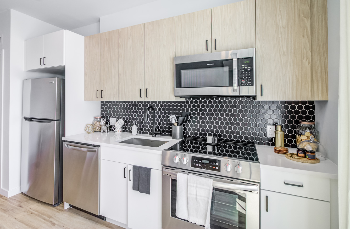 1 bed, 1 bath apartment for rent at 75 Baldwin St Unit 305, Lynn — photo 4 of 12