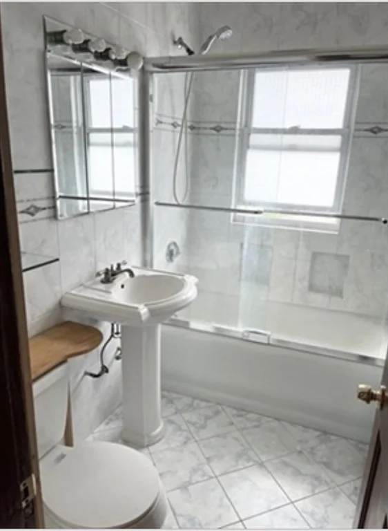 3 bed, 1 bath apartment for rent at 75 Bay State Rd Unit 2, North Quincy — photo 8 of 13