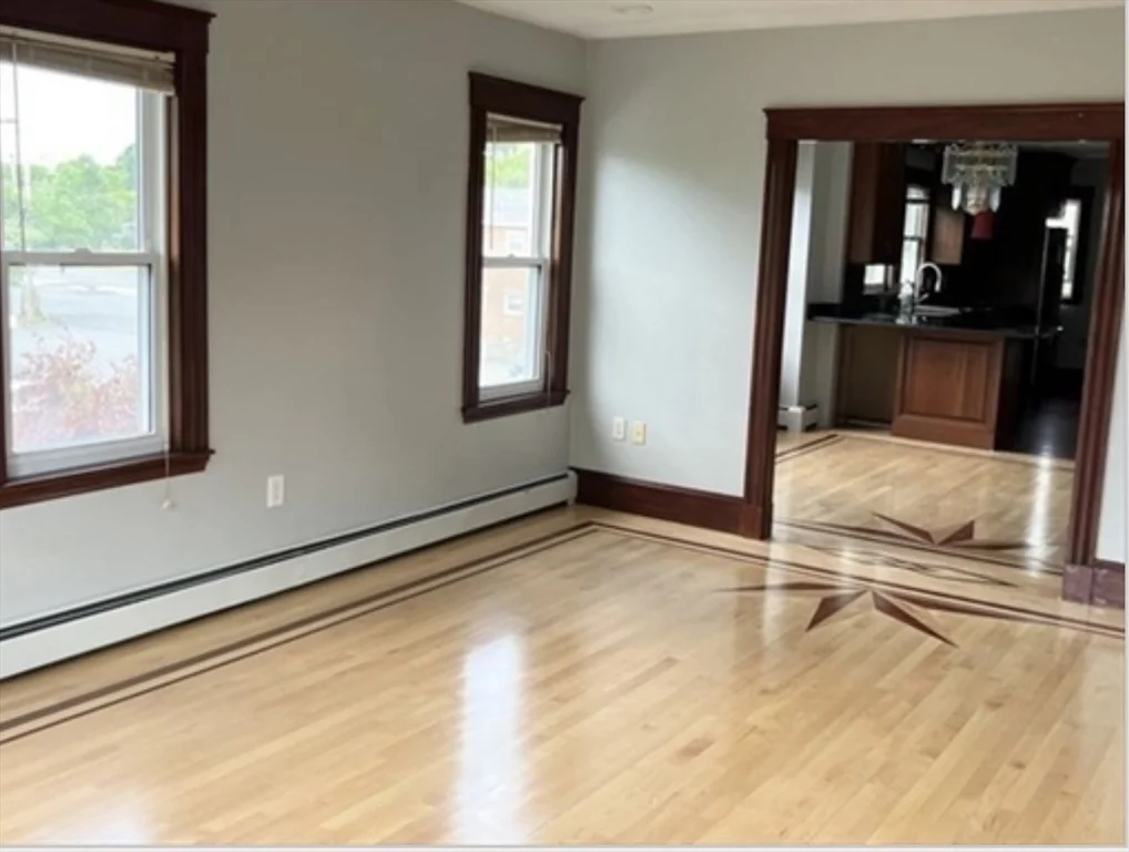 3 bed, 1 bath apartment for rent at 75 Bay State Rd Unit 2, North Quincy — photo 5 of 13