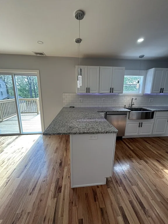 4 bed, 3 bath apartment for rent at 75 Beech Unit 1, Fitchburg — photo 5 of 22