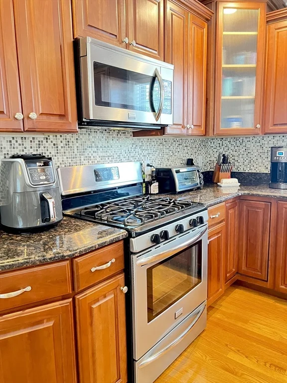 3 bed, 2 bath apartment for rent at 75 Brackett St Unit C, Quincy — photo 11 of 39