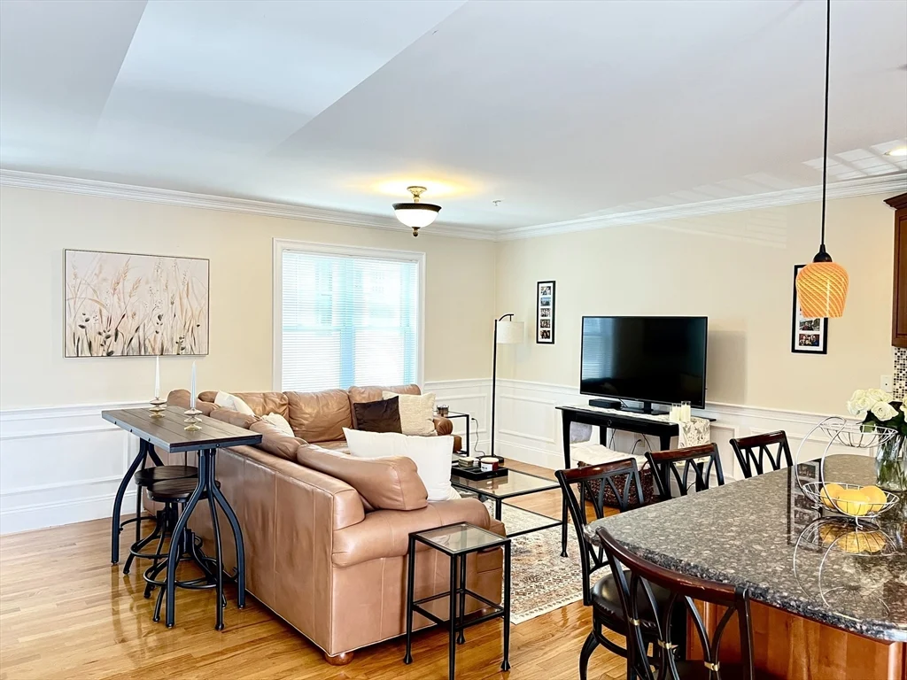 3 bed, 2 bath apartment for rent at 75 Brackett St Unit C, Quincy — photo 4 of 39