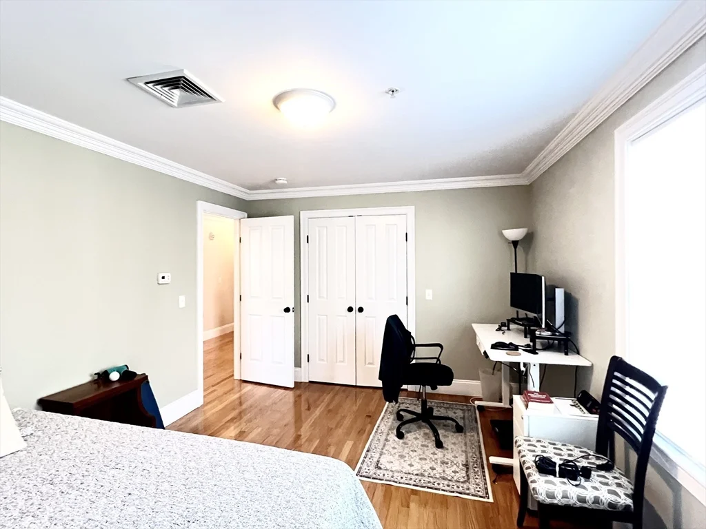 3 bed, 2 bath apartment for rent at 75 Brackett St Unit C, Quincy — photo 23 of 39