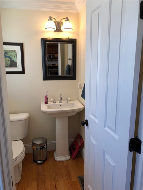 3 bed, 2 bath apartment for rent at 75 Brackett St Unit D, Quincy — photo 12 of 14
